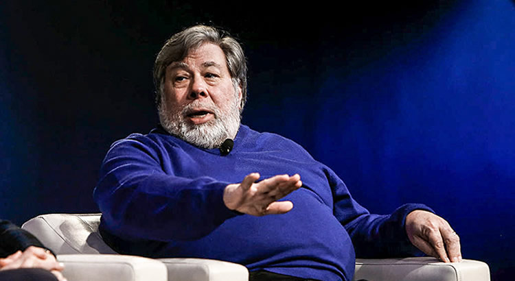Cofundador da Apple enaltece o Bitcoin e sua "pureza matemática"